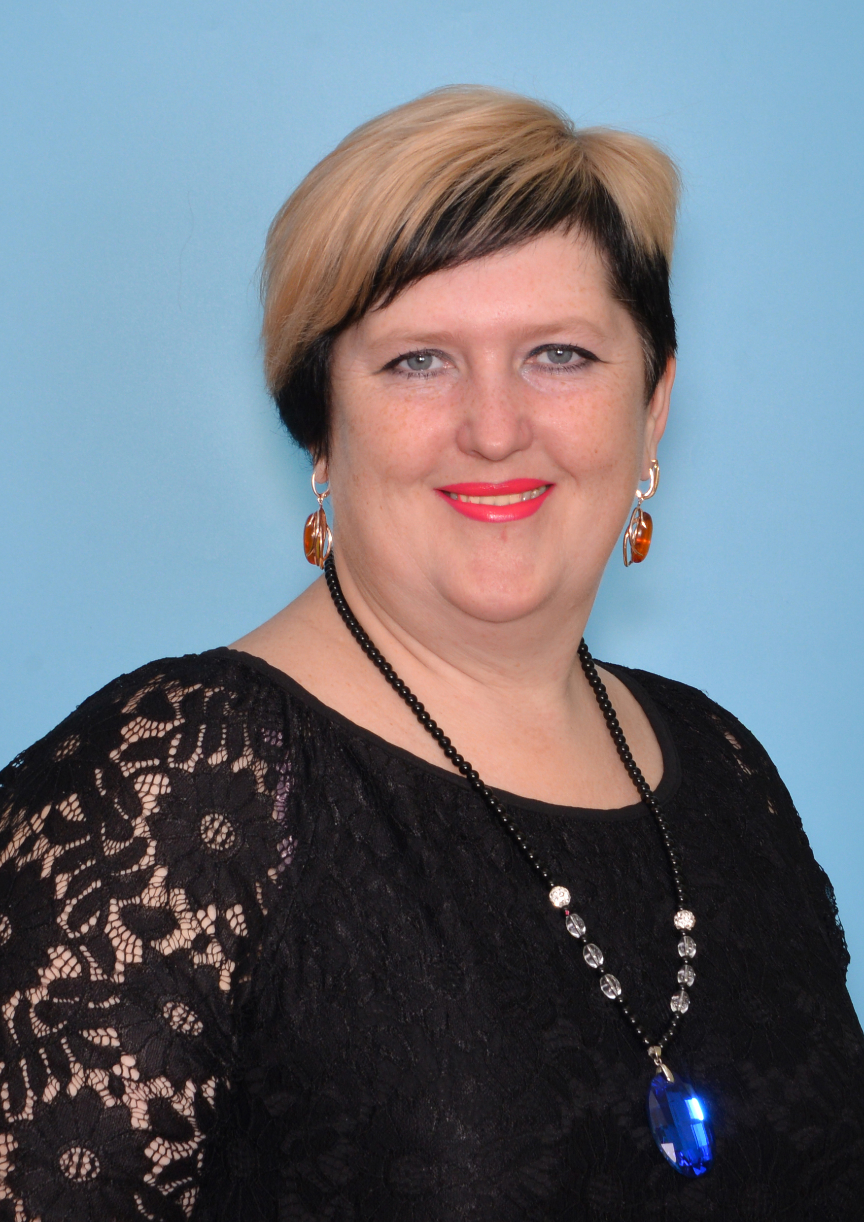 Лесникова Наталья Сергеевна.
